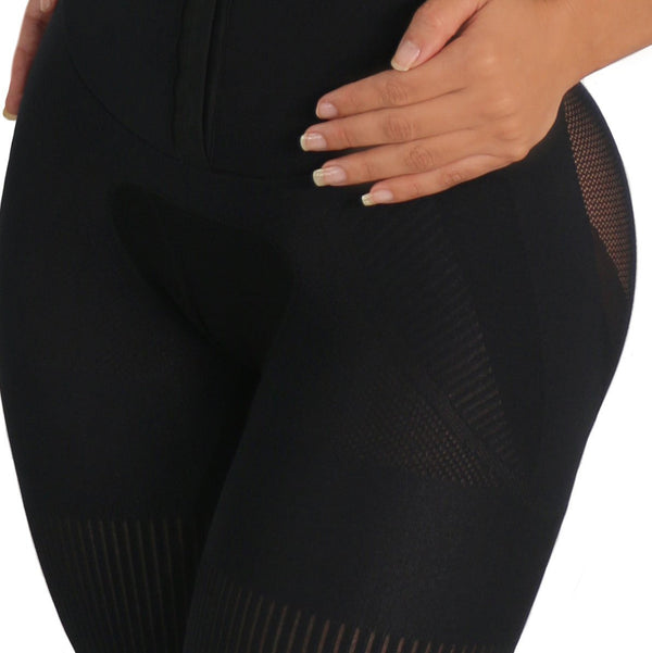 OPEN BUST HAPPY BUTT NO.7 ABOVE THE KNEE - YAHAIRA